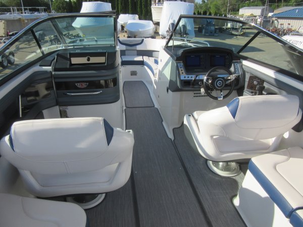 Used 2021 Chaparral 307 SSX for sale